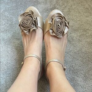 Taryn Rose Gold Floral Heels